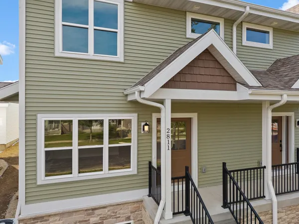 $459,000 | 2811 Crinkle Root Drive, Fitchburg, WI 53711