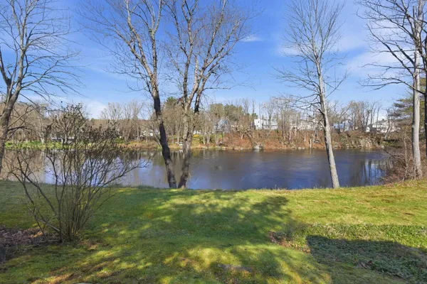 $479,900 | 33 Tanner Street, Concord, NH 03303
