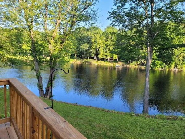$479,900 | 33 Tanner Street, Concord, NH 03303