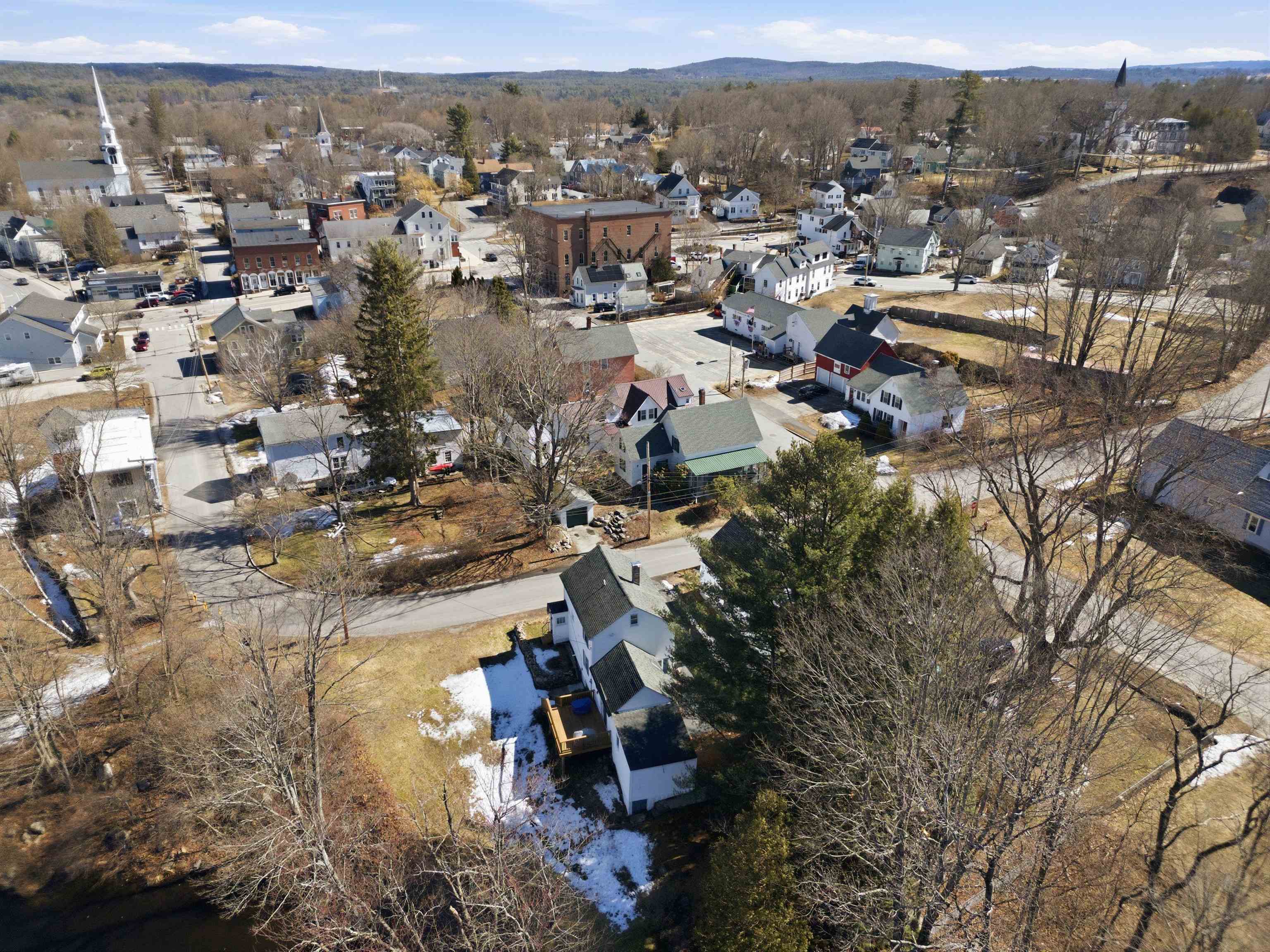 33 Tanner Street Concord, NH 03303 - Photo 14 of 67