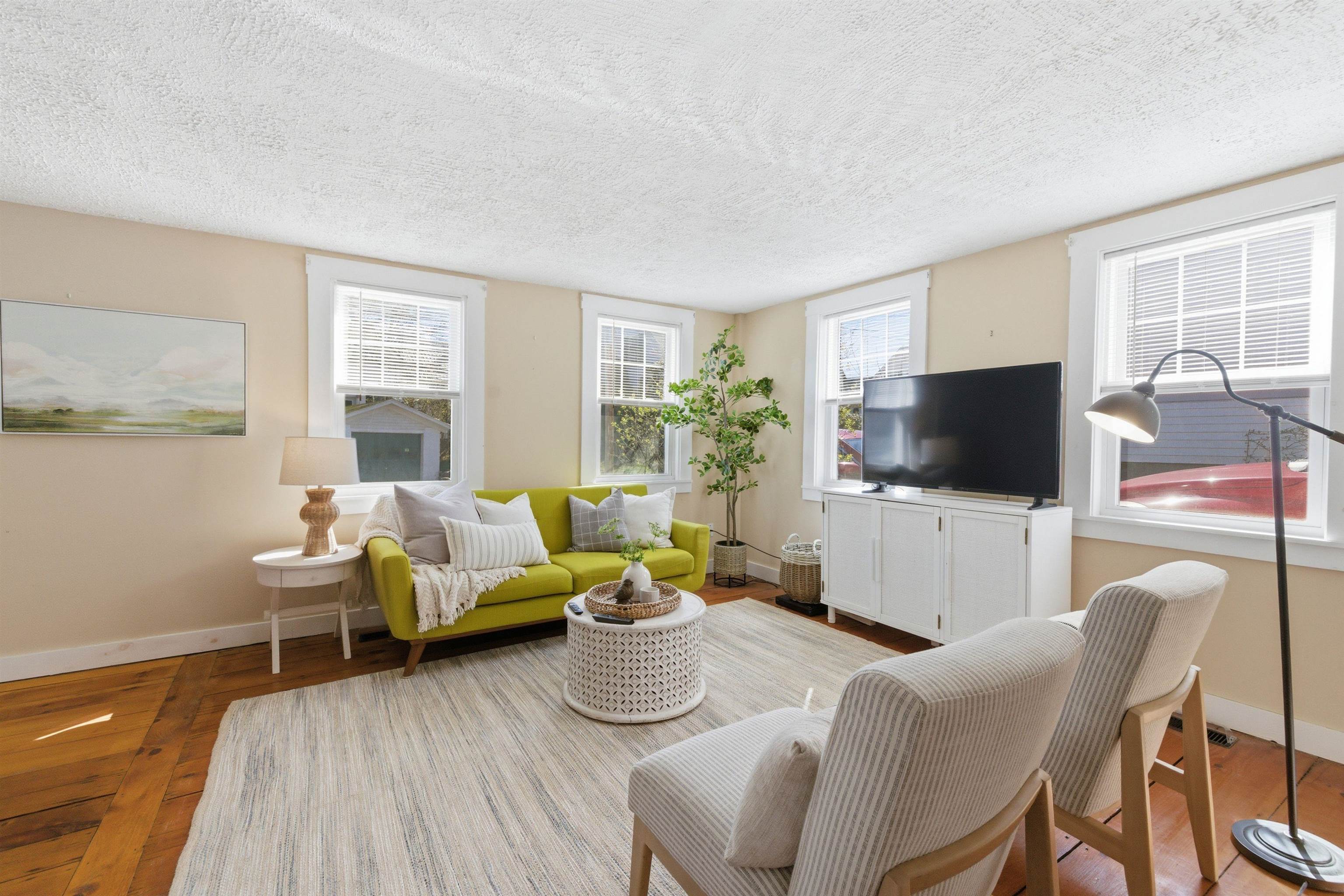 33 Tanner Street Concord, NH 03303 - Photo 17 of 67