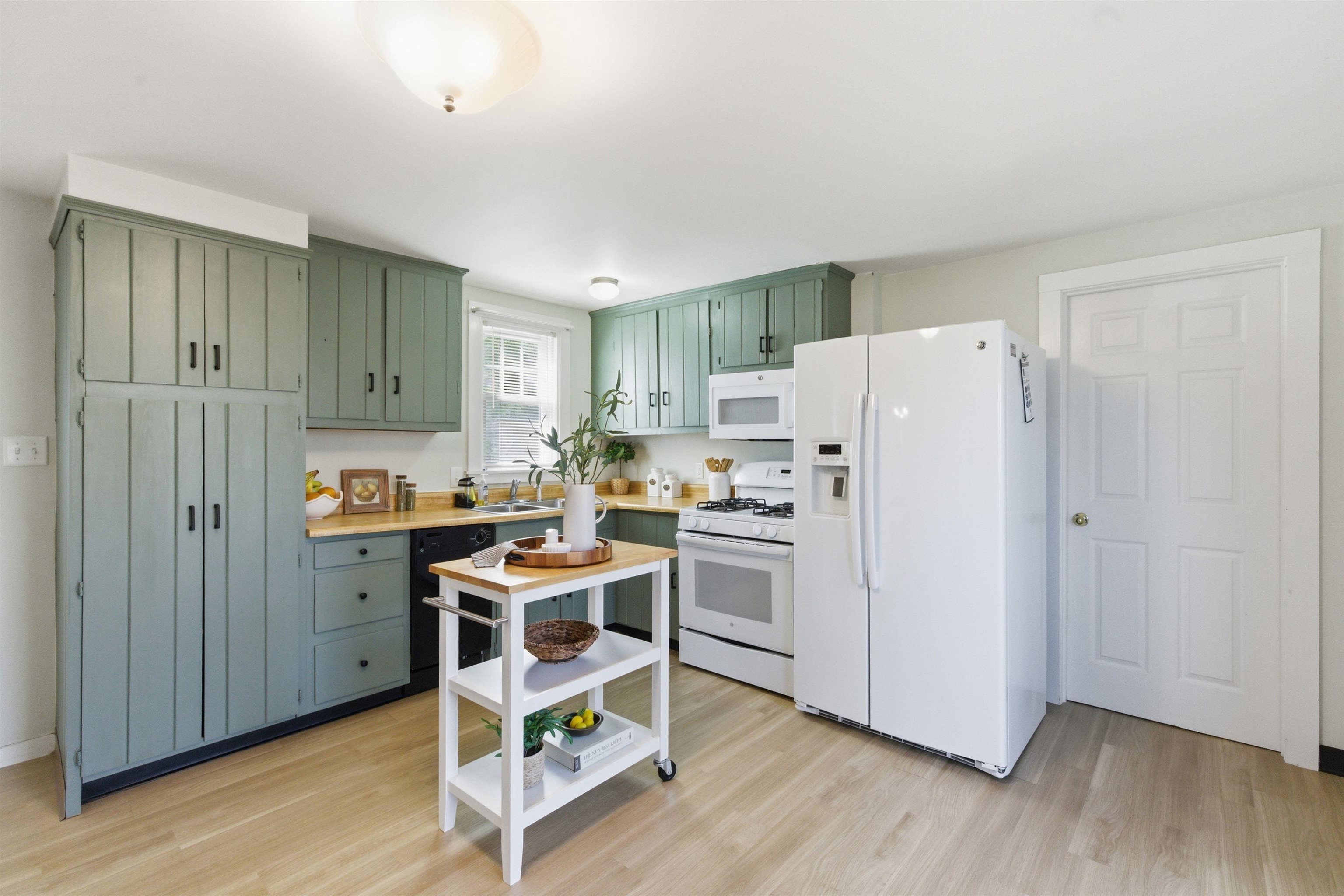 33 Tanner Street Concord, NH 03303 - Photo 19 of 67