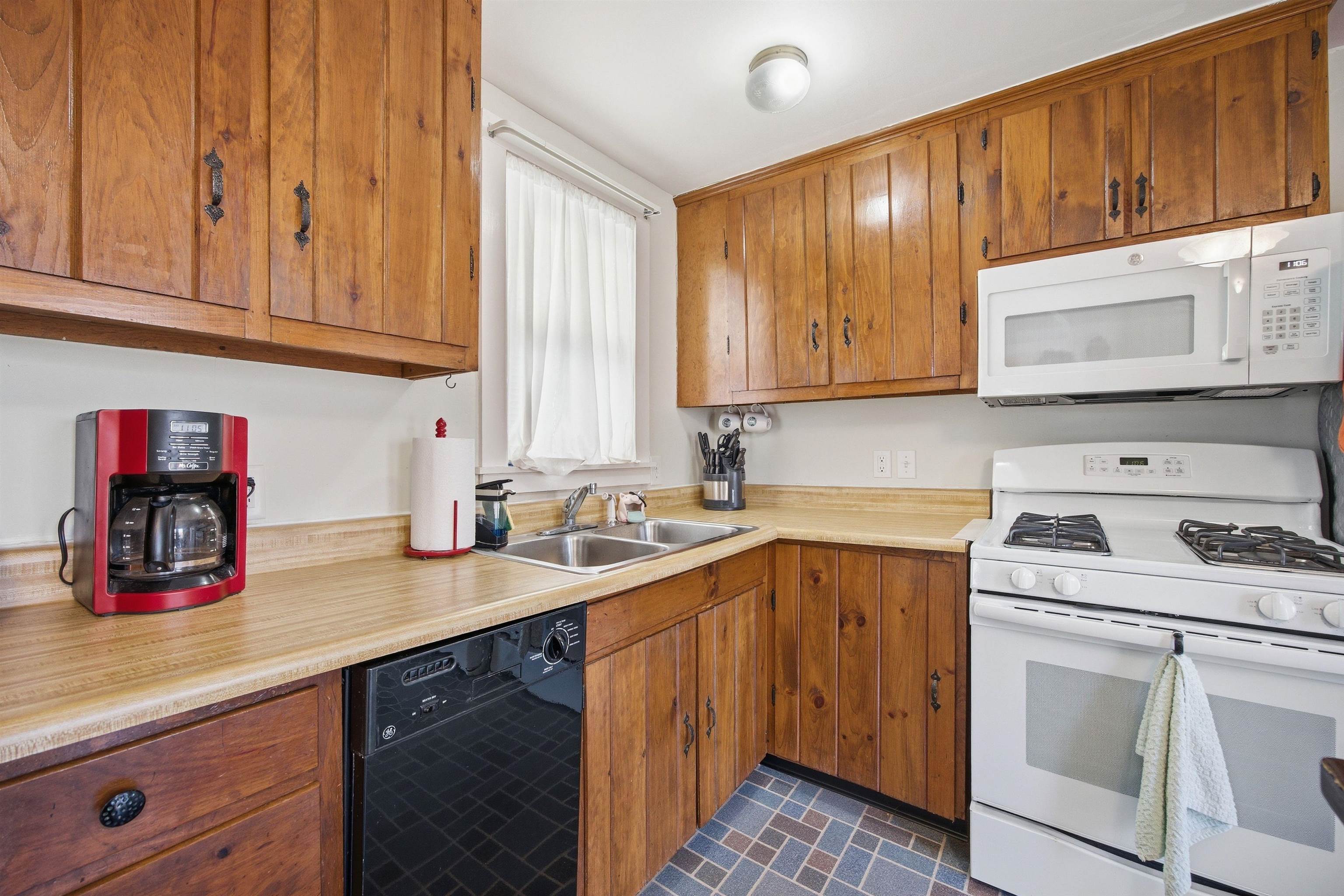 33 Tanner Street Concord, NH 03303 - Photo 38 of 67