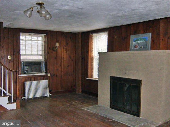 1086 Kaolin Road Kennett Square, PA 19348 - Photo 13 of 25 Living Room