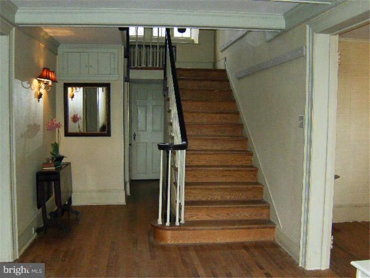 1086 Kaolin Road Kennett Square, PA 19348 - Photo 4 of 25 Foyer
