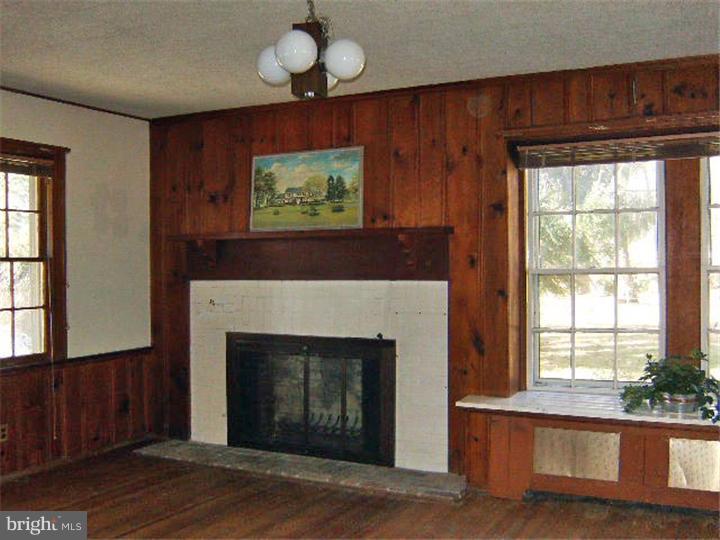 1086 Kaolin Road Kennett Square, PA 19348 - Photo 9 of 25 Den