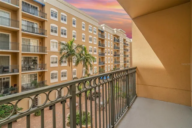 $340,000 | 1064 North Tamiami Trail, Unit 1324, Sarasota, FL 34236