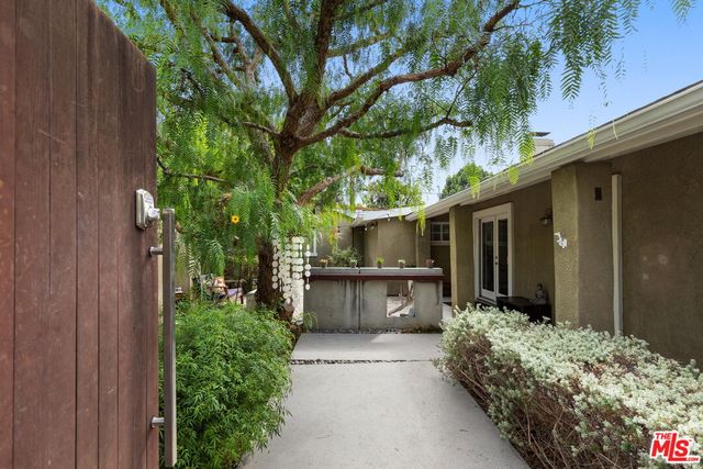 $2,195,000 | 3493 Greenwood Avenue, Los Angeles, CA 90066