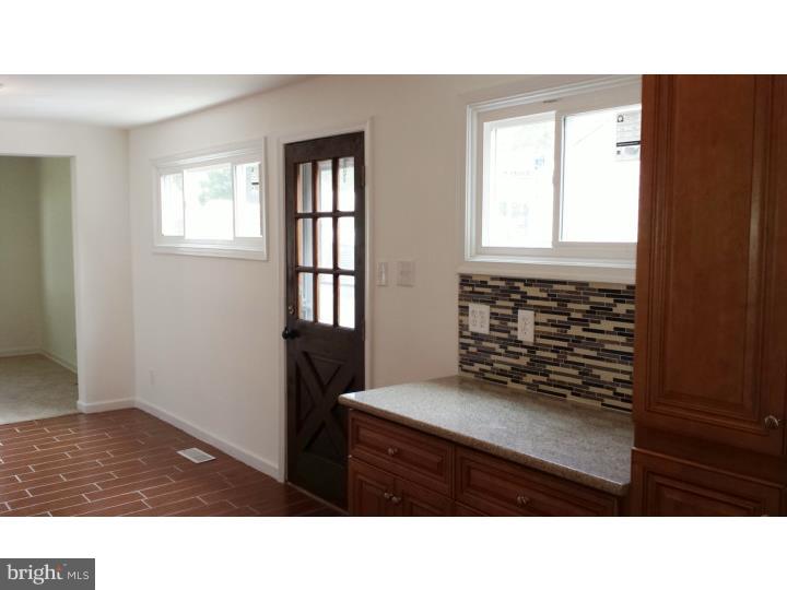 318 East Rudderow Avenue Maple Shade, NJ 08052 - Photo 4 of 21 Kitchen
