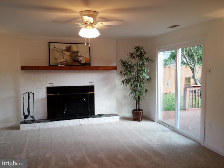 318 East Rudderow Avenue Maple Shade, NJ 08052 - Photo 5 of 21 Family Room