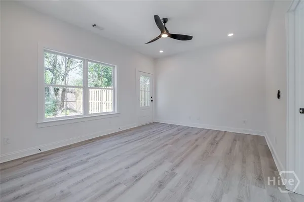 $1,600 | 1619 Le Grand Street, Savannah, GA 31401