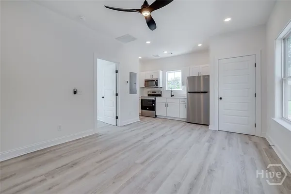 $1,600 | 1619 Le Grand Street, Savannah, GA 31401