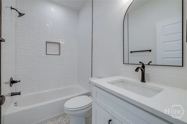 $1,600 | 1619 Le Grand Street, Savannah, GA 31401