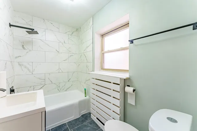 $178,500 | 205 Custer Avenue, Unit 2, Evanston, IL 60202