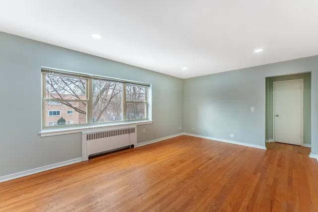 $178,500 | 205 Custer Avenue, Unit 2, Evanston, IL 60202