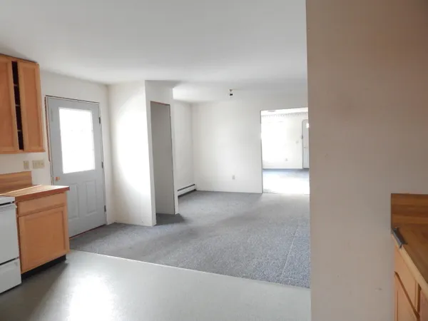 $275,000 | 19 Park Street, Paris, ME 04281