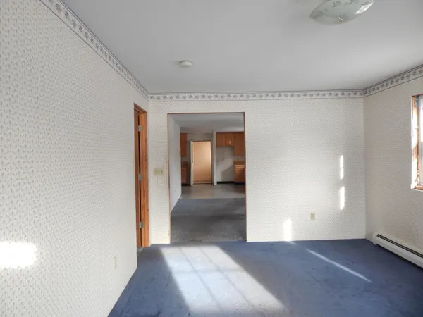$275,000 | 19 Park Street, Paris, ME 04281