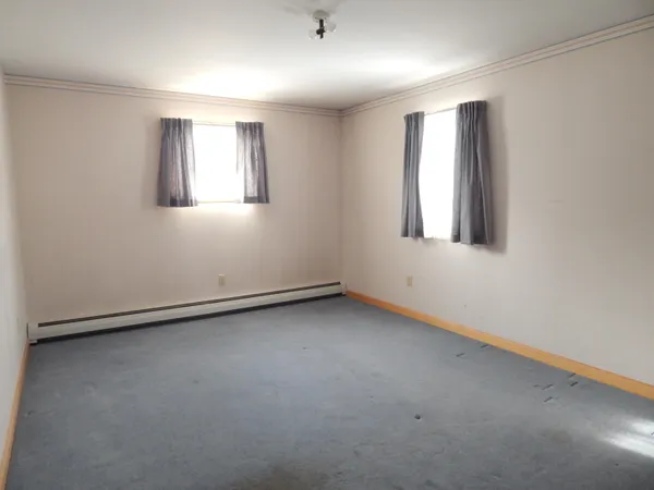 $275,000 | 19 Park Street, Paris, ME 04281