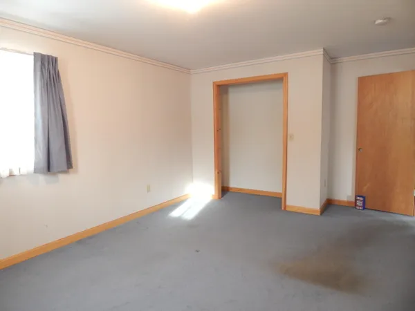 $275,000 | 19 Park Street, Paris, ME 04281