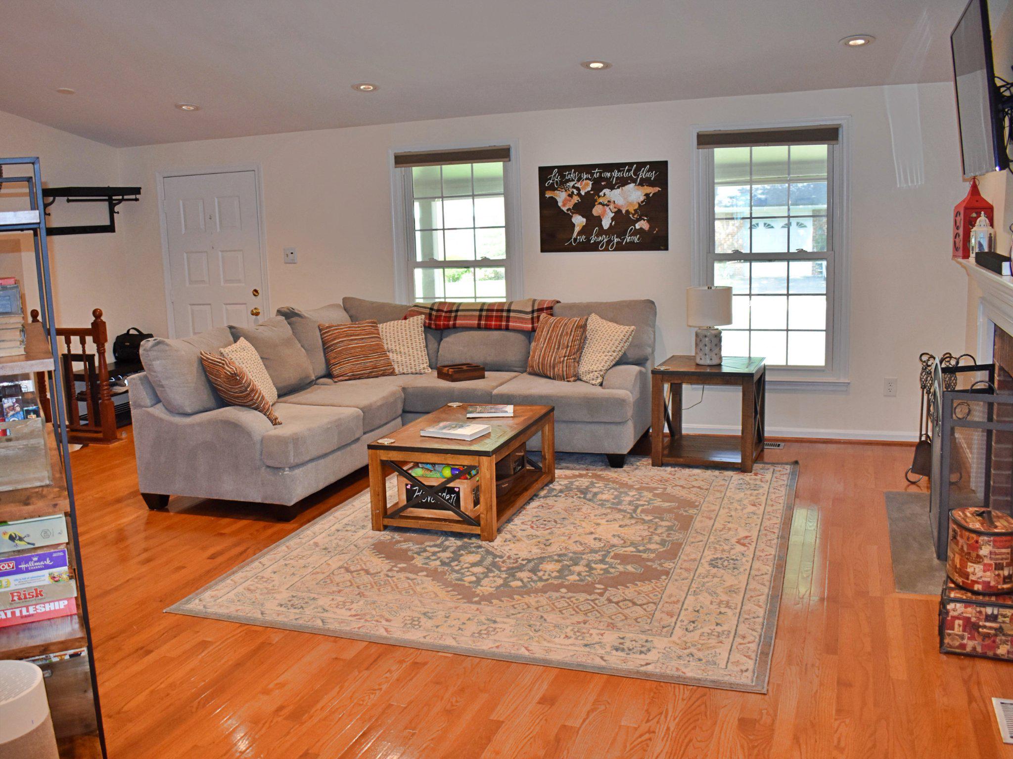 8097 Winding Way Court Springfield, VA 22153 - Photo 11 of 44 Open, airy living space to gather in