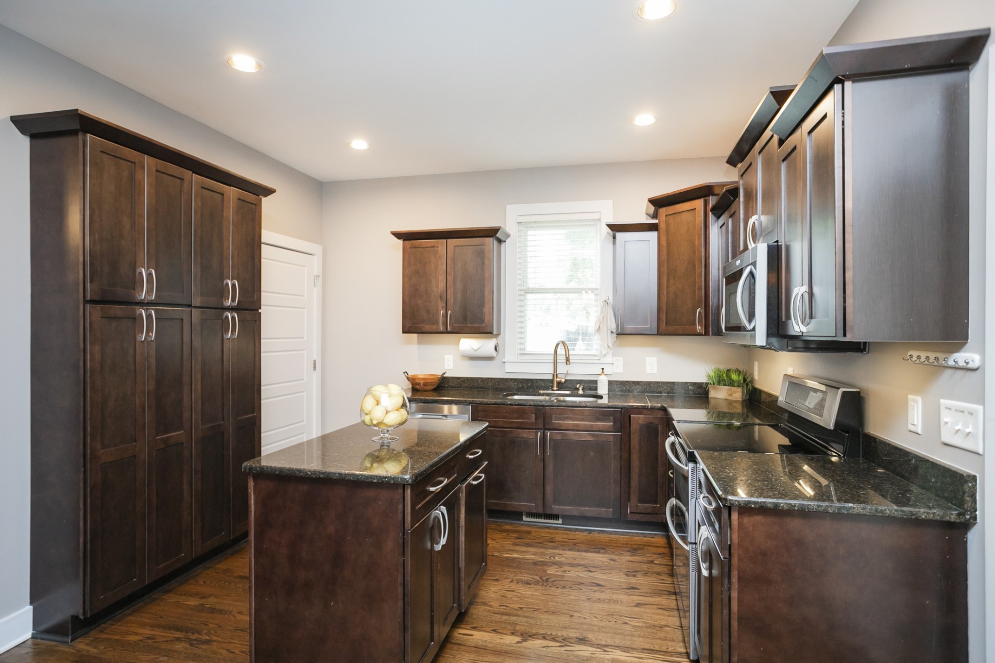 3710 Murphy Road Nashville, TN 37209 - Photo 15 of 64 Gallery Image 15