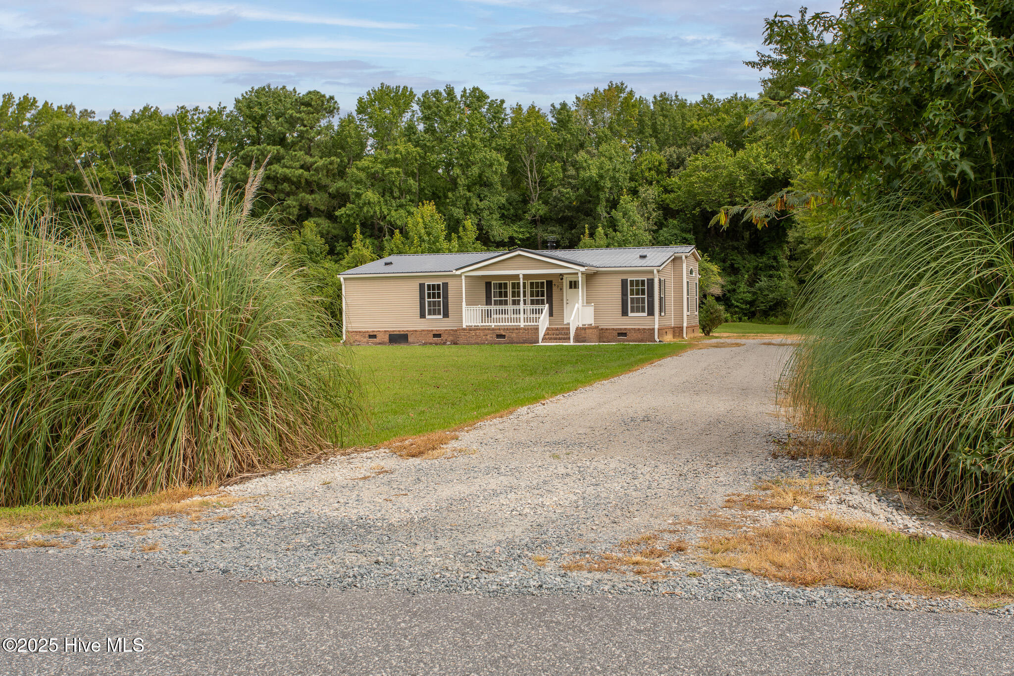 679 Deep Creek Road Hertford, NC 27944 - Photo 2 of 38 9H4A7702-HDR-Edit