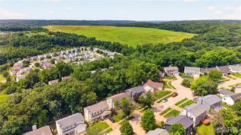 $394,900 | 1557 Greenfield Crossing Court, Ballwin, MO 63021