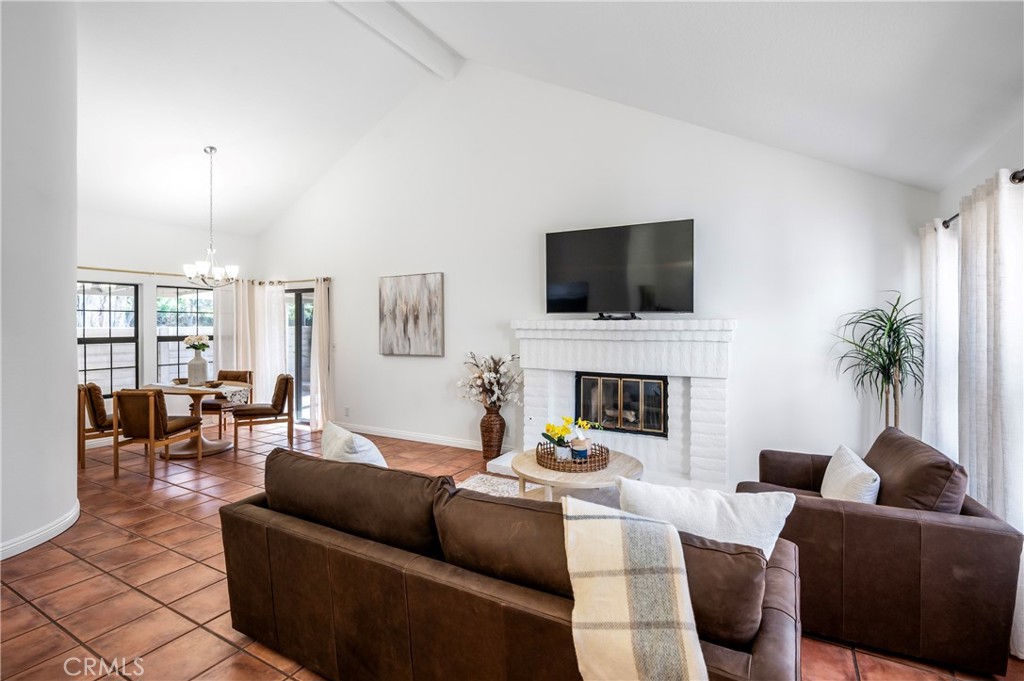 492 East Yale Loop Irvine, CA 92614 - Photo 3 of 31