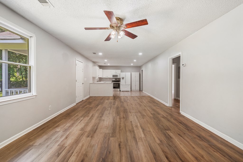 10180 Ga Highway Hamilton, GA 31811 - Photo 5 of 19
