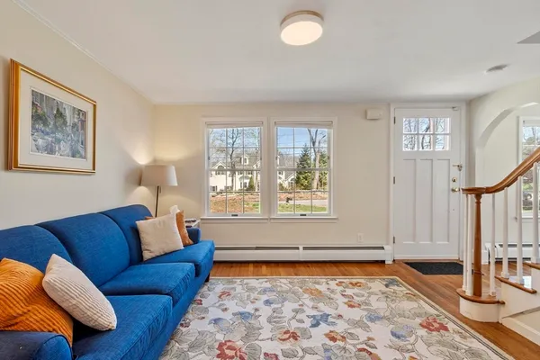 $699,900 | 172 High Street, Chelmsford, MA 01824