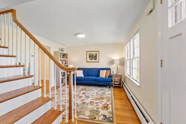 $699,900 | 172 High Street, Chelmsford, MA 01824