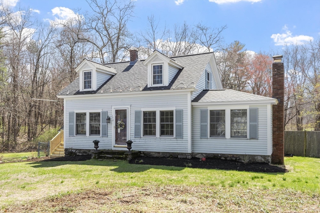 172 High Street Chelmsford, MA 01824 - Photo 2 of 37