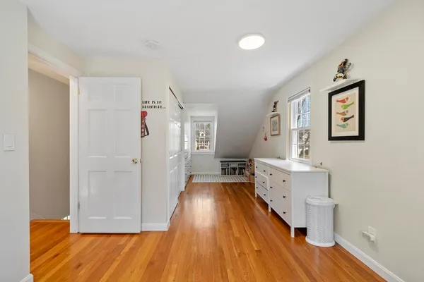 $699,900 | 172 High Street, Chelmsford, MA 01824