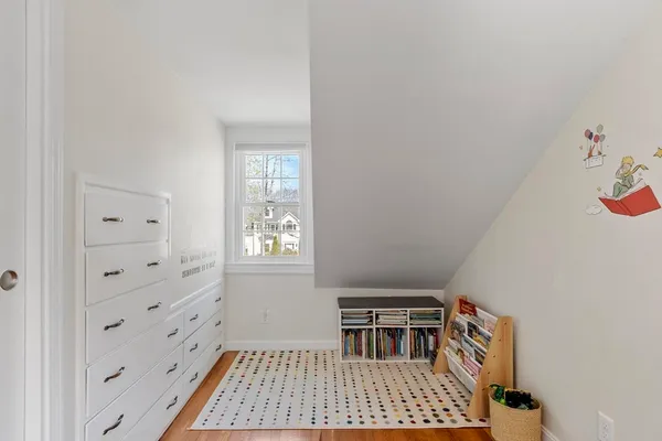 $699,900 | 172 High Street, Chelmsford, MA 01824