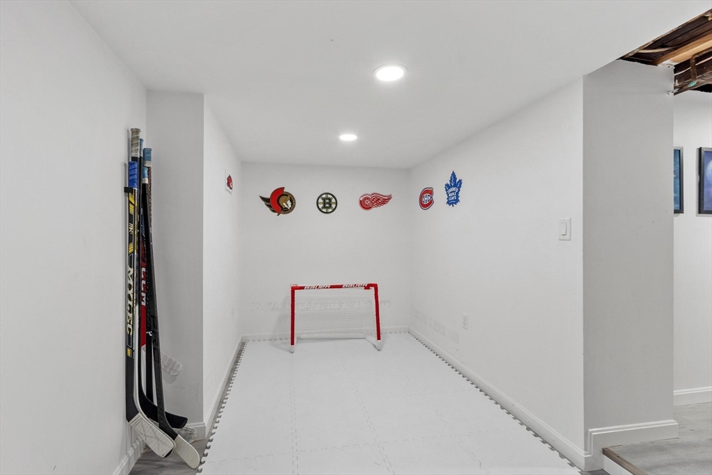 172 High Street Chelmsford, MA 01824 - Photo 31 of 37