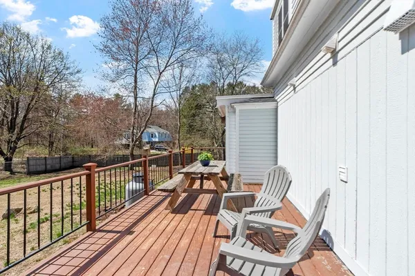 $699,900 | 172 High Street, Chelmsford, MA 01824