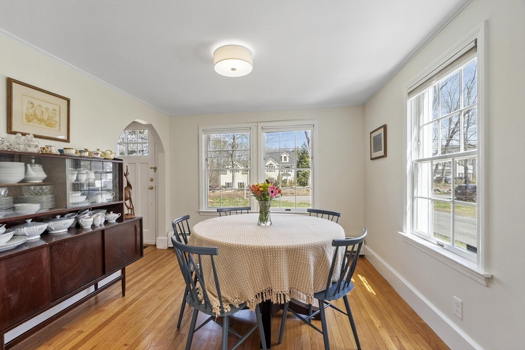 172 High Street Chelmsford, MA 01824 - Photo 9 of 37