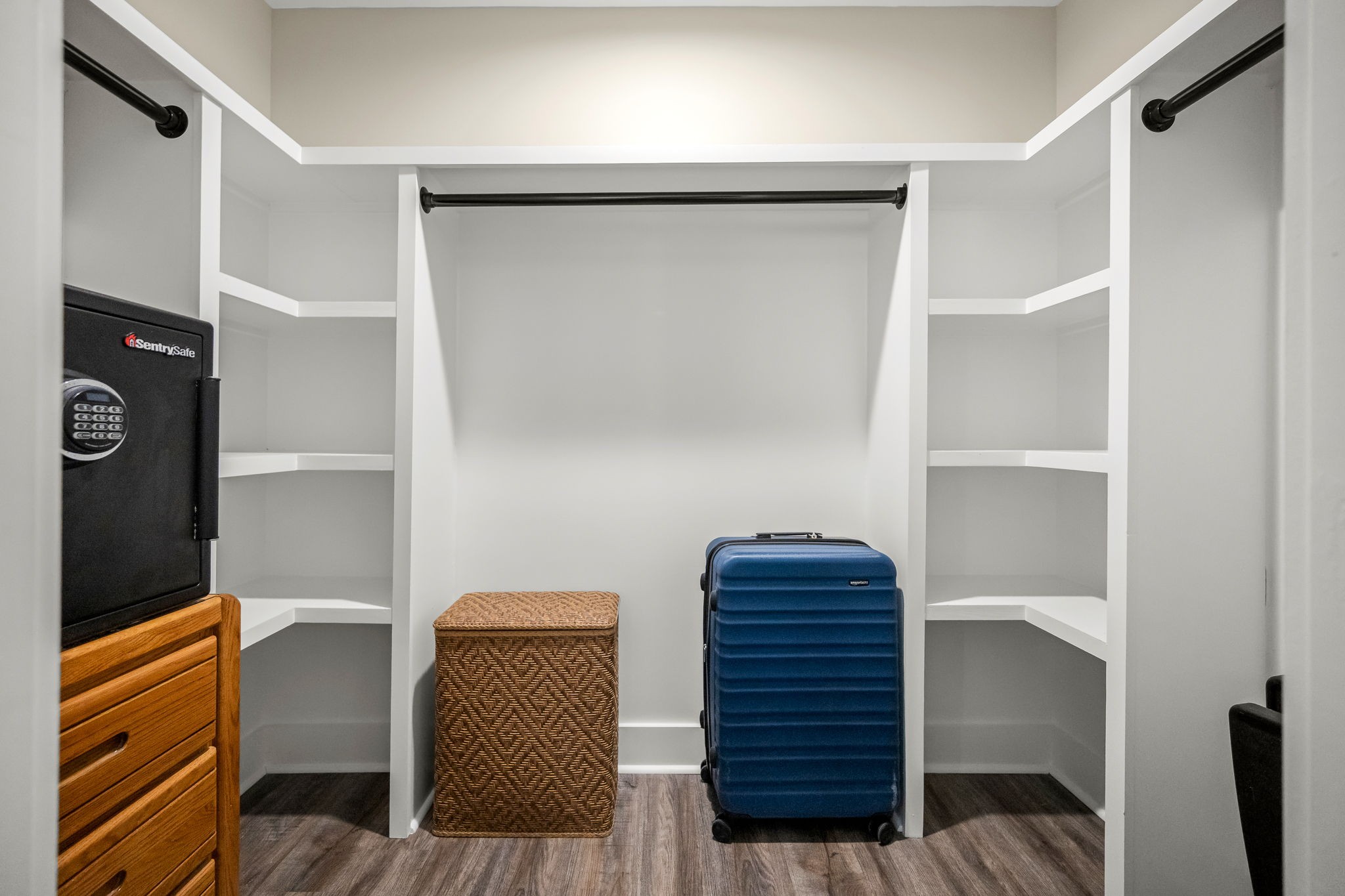 104 Rolling Road Shelbyville, TN 37160 - Photo 20 of 44 a view of closet area