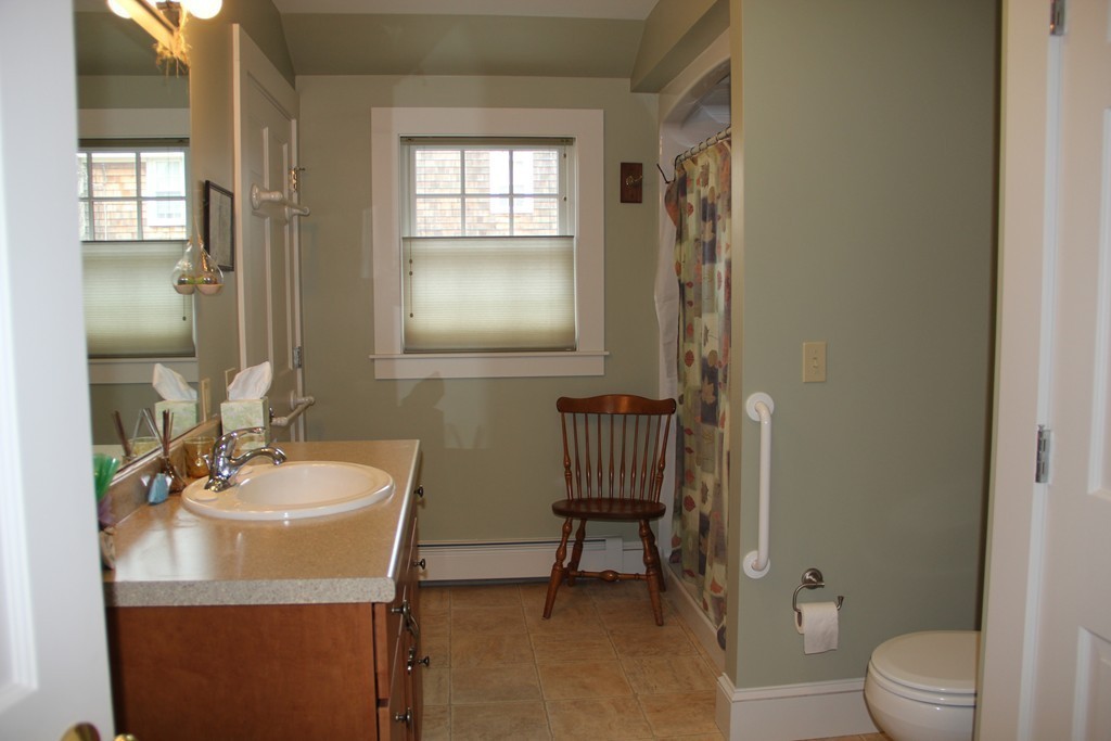 4 Country Club Road Rockport, MA 01966 - Photo 8 of 16 Gallery Image 8