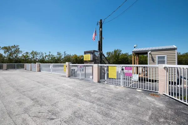 $659,900 | 21 Meridian Avenue, Key Largo, FL 33037