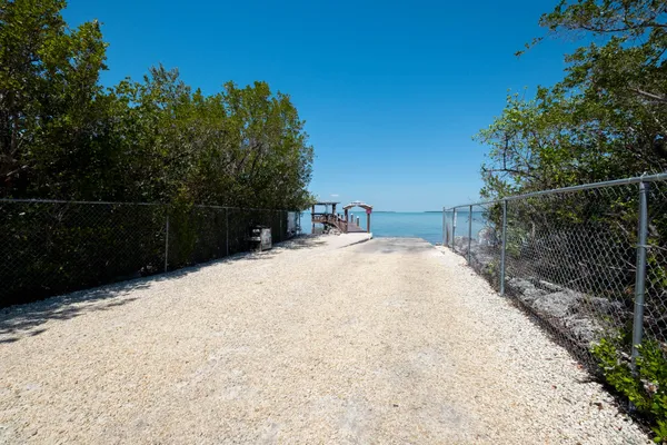 $659,900 | 21 Meridian Avenue, Key Largo, FL 33037