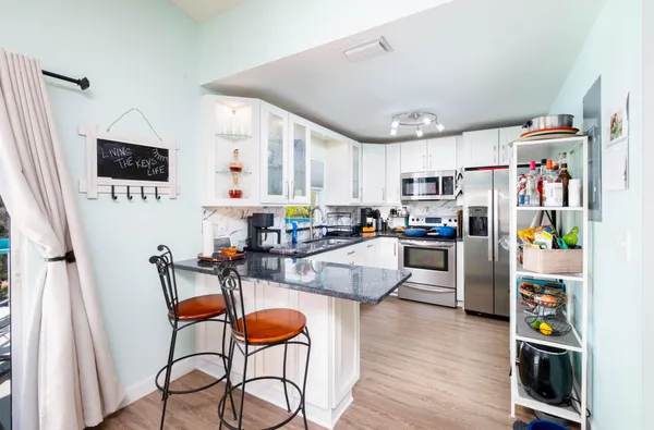 $659,900 | 21 Meridian Avenue, Key Largo, FL 33037