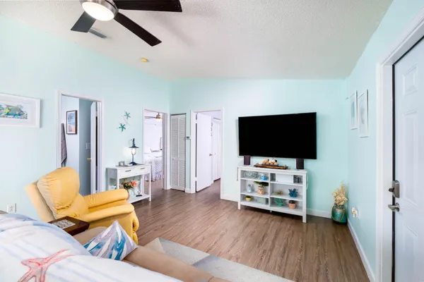 $659,900 | 21 Meridian Avenue, Key Largo, FL 33037