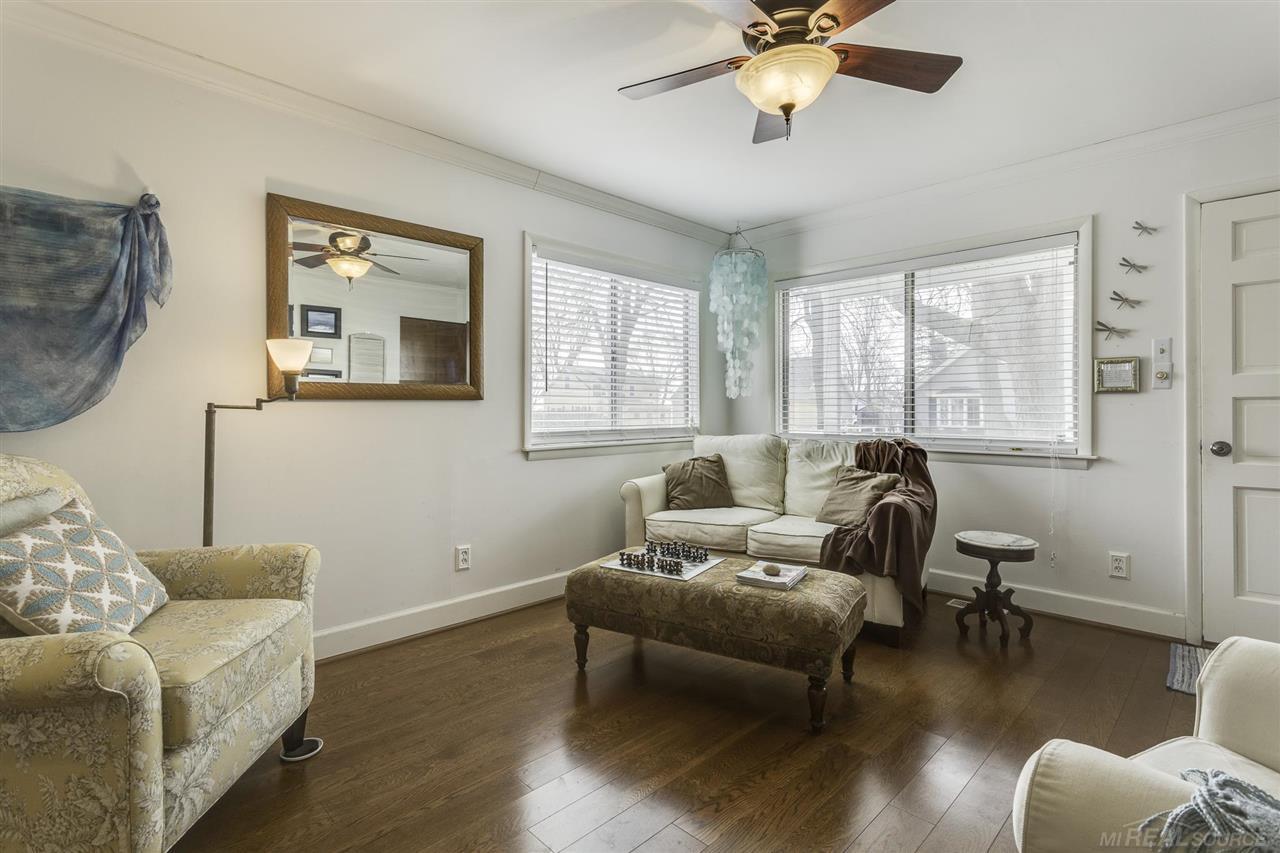 7389 Walbridge Road Lexington, MI 48450 - Photo 20 of 41 50069611-19.JPG