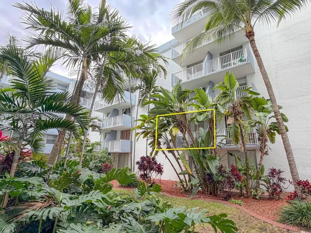 $1,900 | 1801 South Treasure Drive, Unit 211, North Bay Village, FL 33141