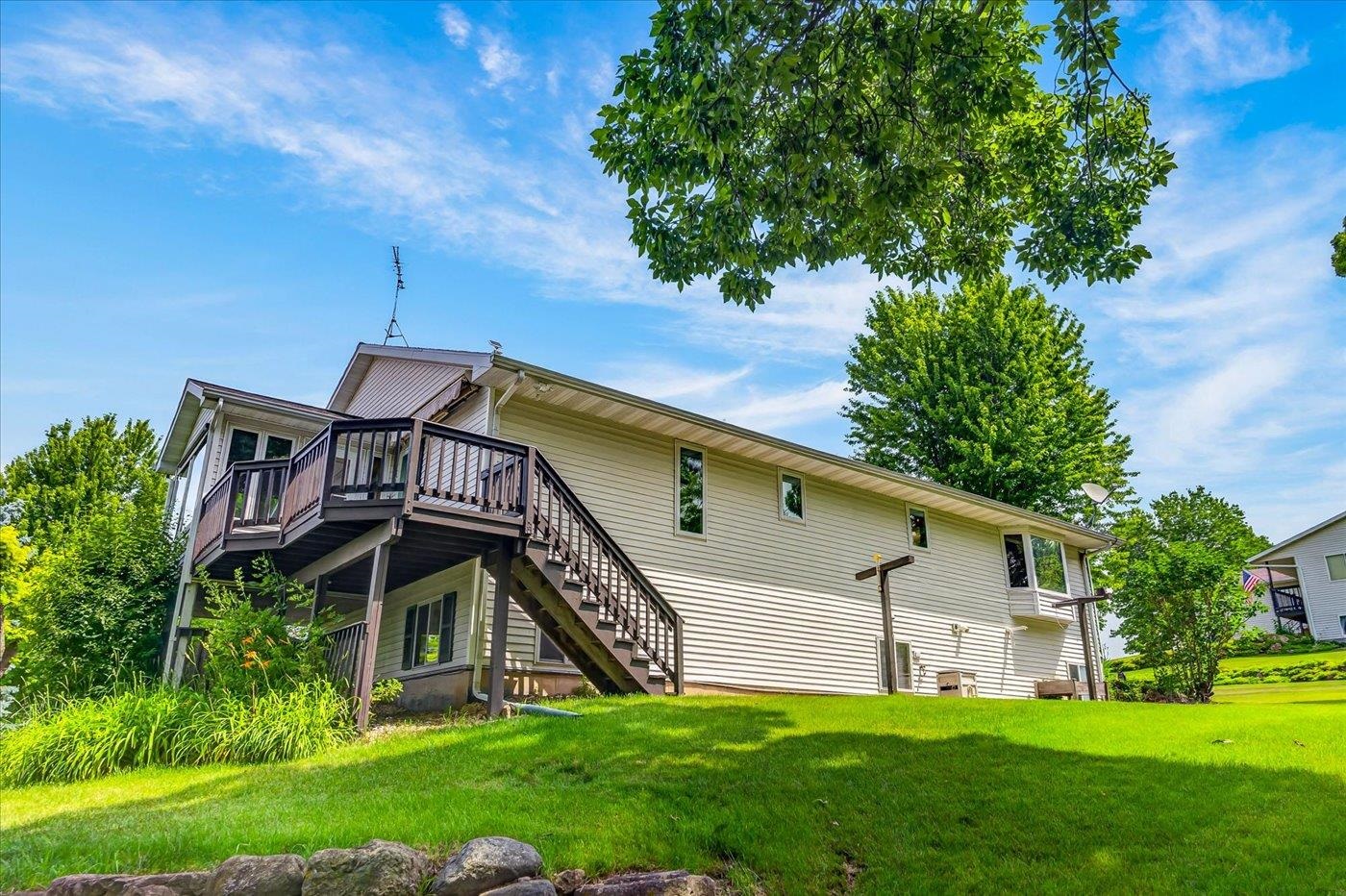 118 East Miller Road Rio, WI 53960 - Photo 4 of 53