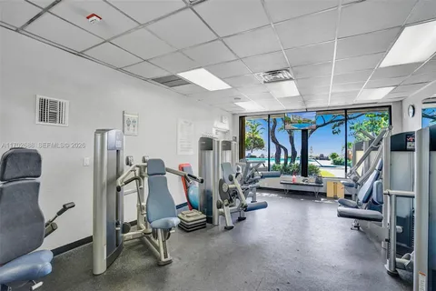 $795,000 | 1901 North Ocean Boulevard, Unit 8B, Fort Lauderdale, FL 33305