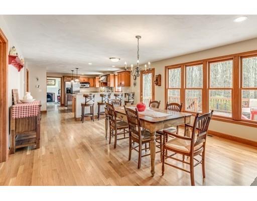 14 Bennett Road Boxford, MA 01921 - Photo 9 of 30 Gallery Image 9