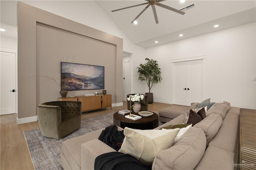 3019 West Rockefeller Lane Edinburg, TX 78539 - Photo 6 of 45