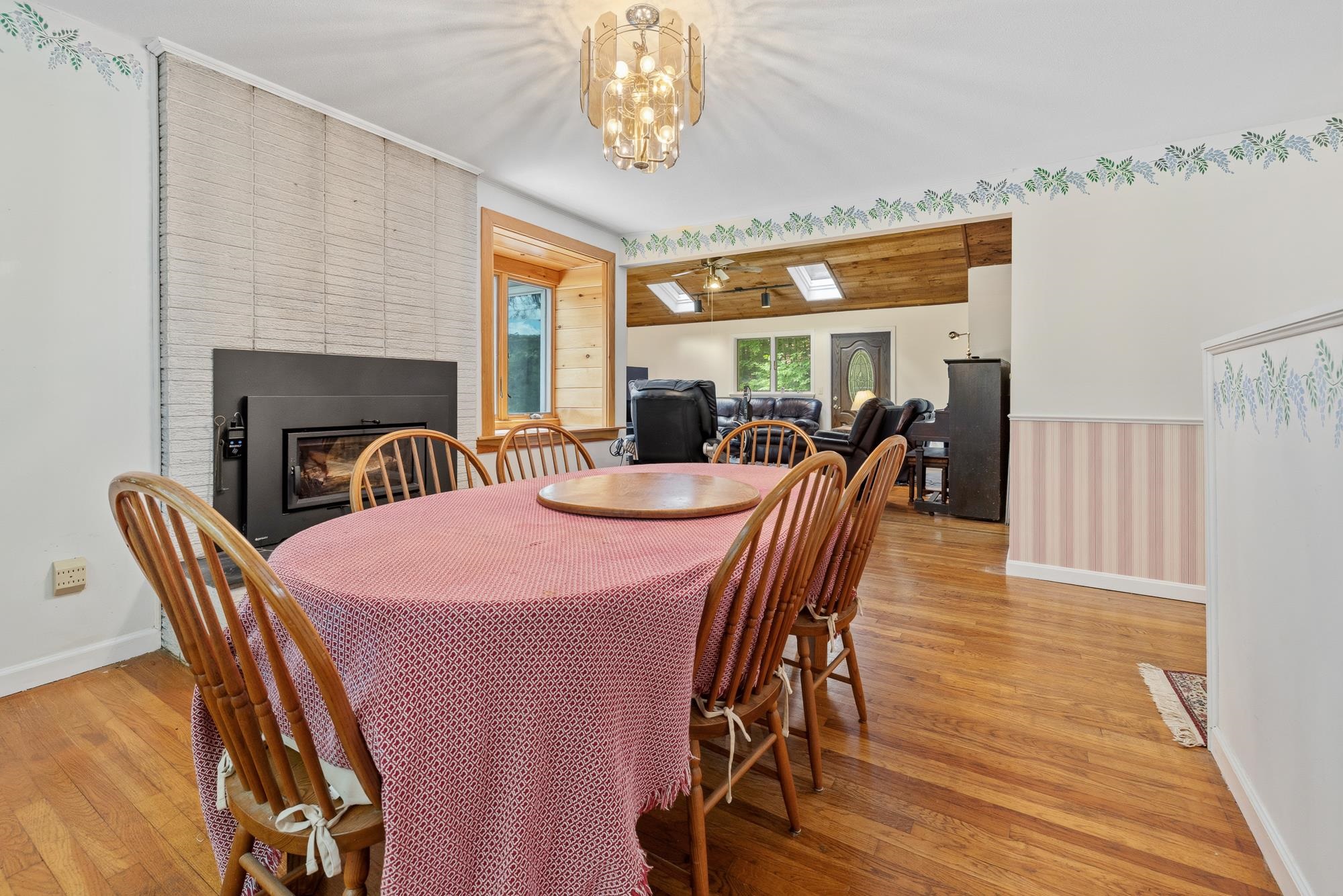 328 Hanover Center Road Hanover, NH 03750 - Photo 18 of 49